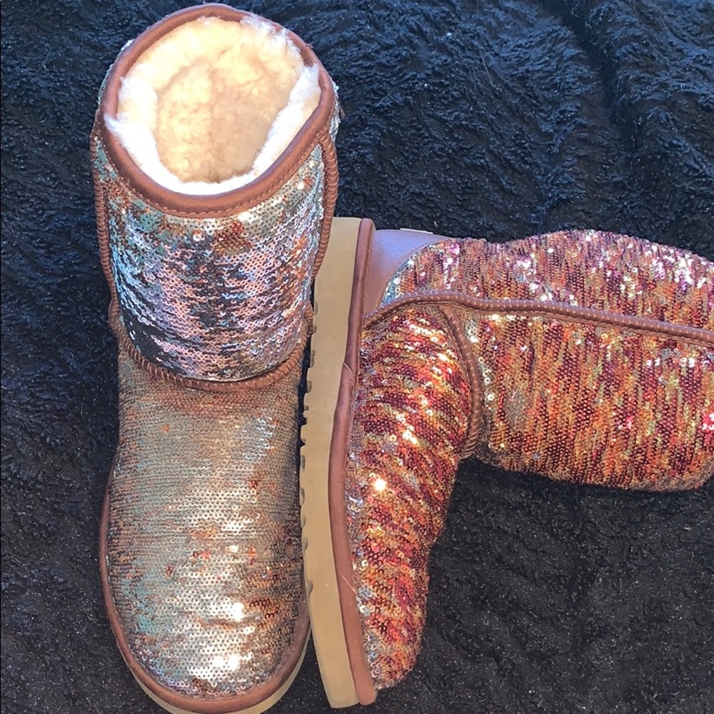 UGG Classic Short Boot with Sequences